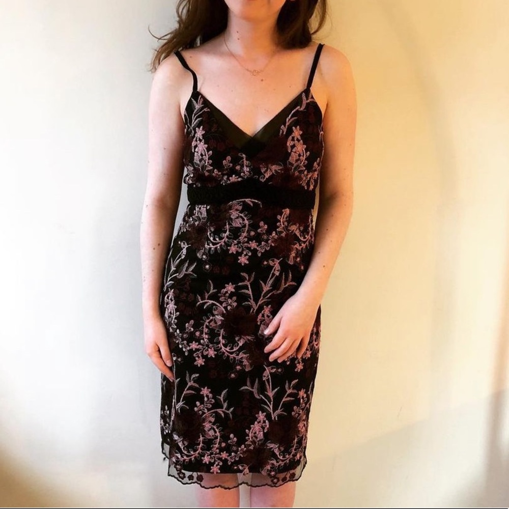 White House Black Market Embroidered Sheath Dress